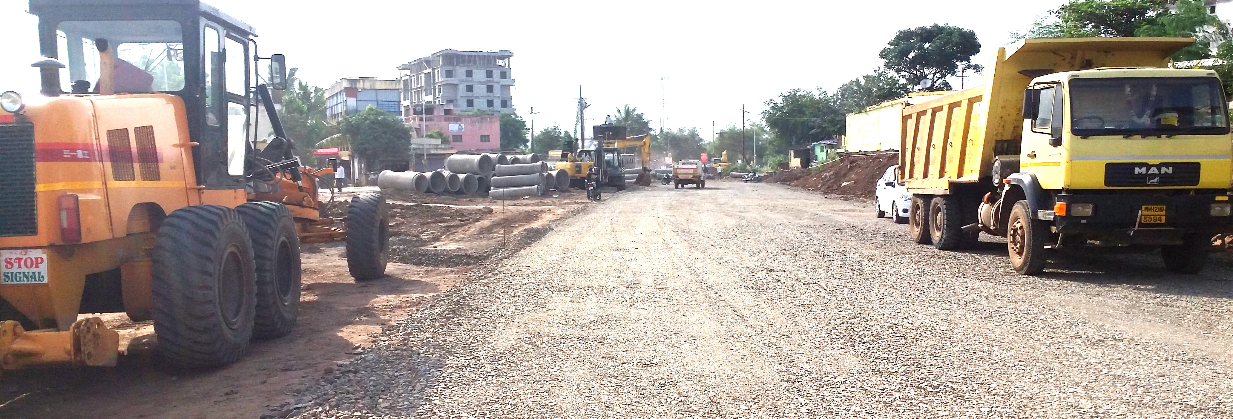 उपमहापौर सचिन चिंचवडे यांच्या प्रयत्नातून वाल्हेकरवाडी-रावेत येथील रस्त्याच्या कामाने वेग घेतला असून लवकरच हा रस्ता दृष्टीक्षेपात येणार आहे.