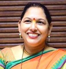 नगरसेविका शर्मिला बाबर यांची सावित्रीबाई फुले पुणे विद्यापीठाच्या अधिसभेवर निवड!