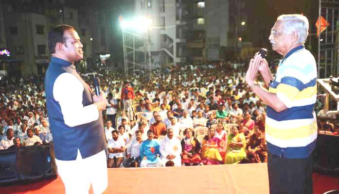 महापालिकेच्या नियोजनशून्य कारभारामुळे पाण्याचा तुटवडा - खासदार श्रीरंग बारणे.  