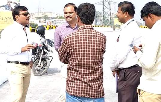 साई चौकातील उड्डाणपूल वाहतुकीसाठी होणार खुला; शत्रुघ्न काटे यांची माहिती. 