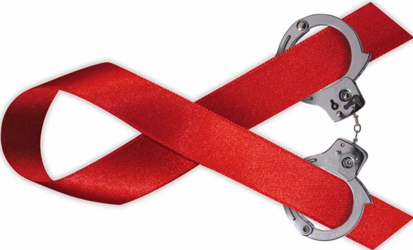 पैशासाठी पतीने केले पत्नीला एच. आय. व्ही. ग्रस्त; पती होमिओपॅथी डॉक्टर