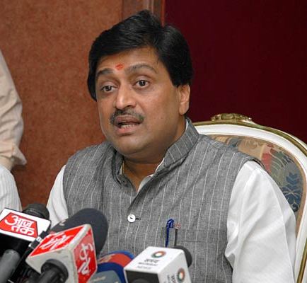 मोदी लाट ओसरली, २०१९ च्या निवडणुकीत भाजपची घरवापसी निश्चित- अशोक चव्हाण