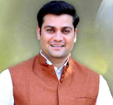 भोसरी ते वाय. सी. एम. रुग्णालया दरम्यानच्या रस्त्याचे तत्काळ रुंदीकरण करावे, अन्यथा शिवसेना स्टाईल दाखवू - जितेंद्र ननावरे