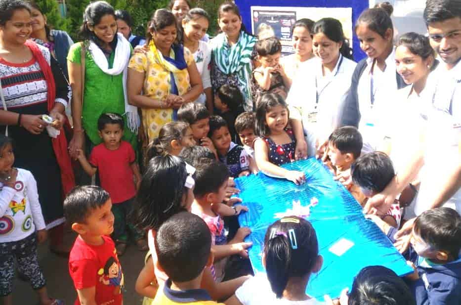 गॅलक्सी किड्स प्री. प्रायमरी स्कूलमध्ये गोवर-रूबेला लसीकरण संपन्न 