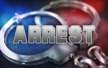 दारूच्या नशेत पोलिसाला शिवीगाळ, मुलाच्या वडिलांना अटक