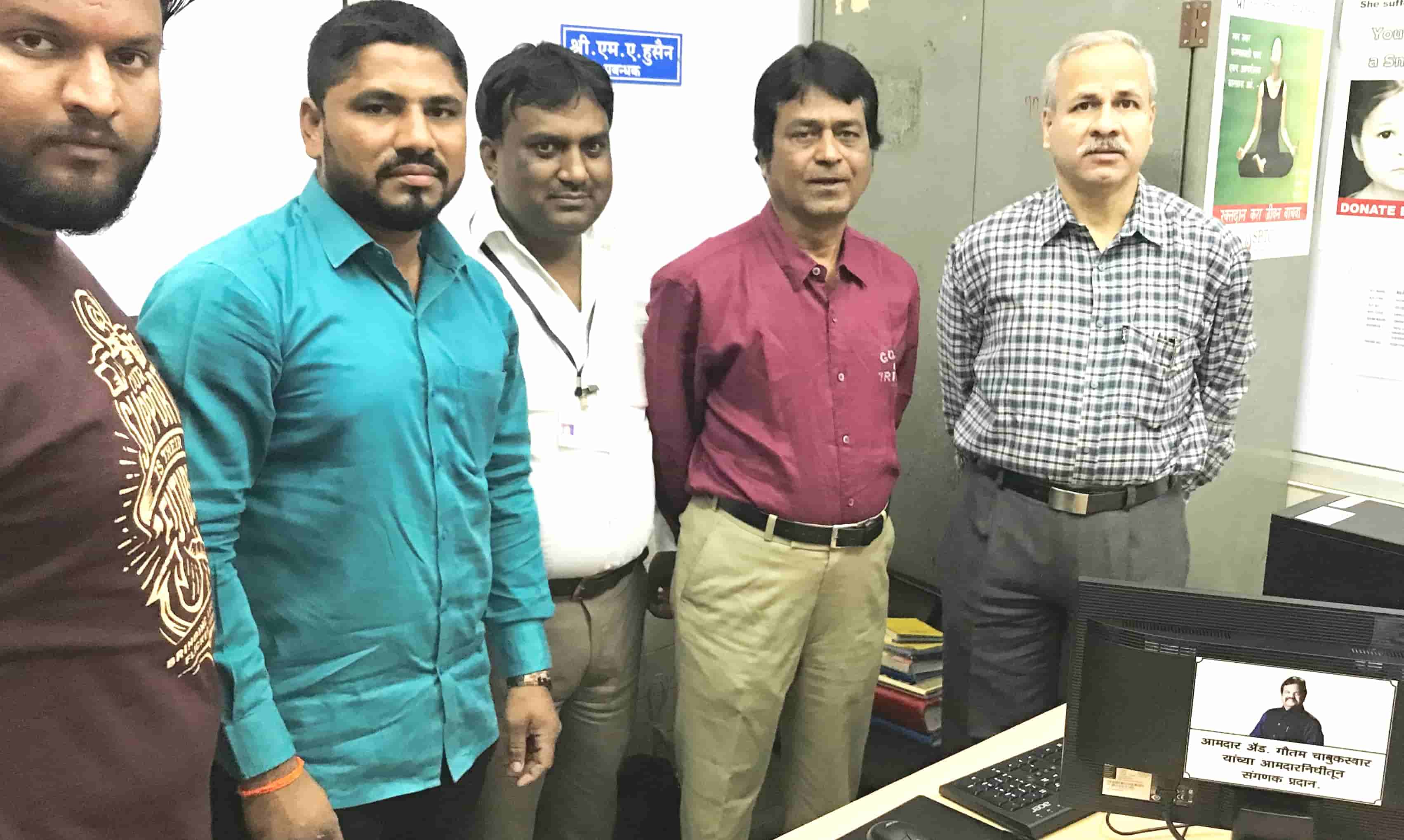 वायसीएमधील अन्नदान सेवा केंद्राला आमदारांकडून संगणक प्रदान