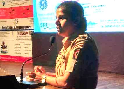 युवकांनी वाचन आणि चर्चांमधून विचारमंथन केले पाहिजे - नम्रता पाटील