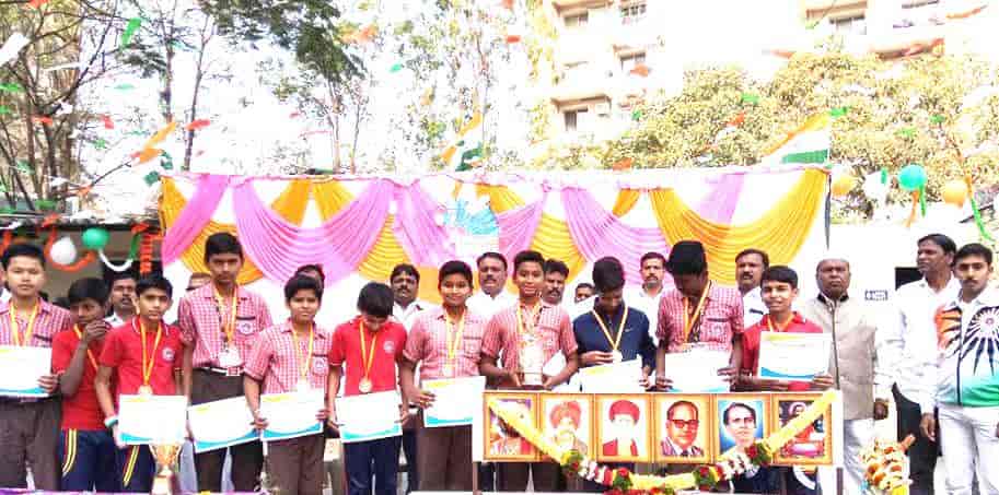 भारतीय संविधानामुळेच देश अखंड व अभेद्य आहे - अरुण चाबूकस्वार