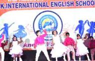 पी. के. इंटरनॅशनल इंग्लिश स्कुल मध्ये वार्षिक स्नेहसंम्मेलन उत्साहात संपन्न