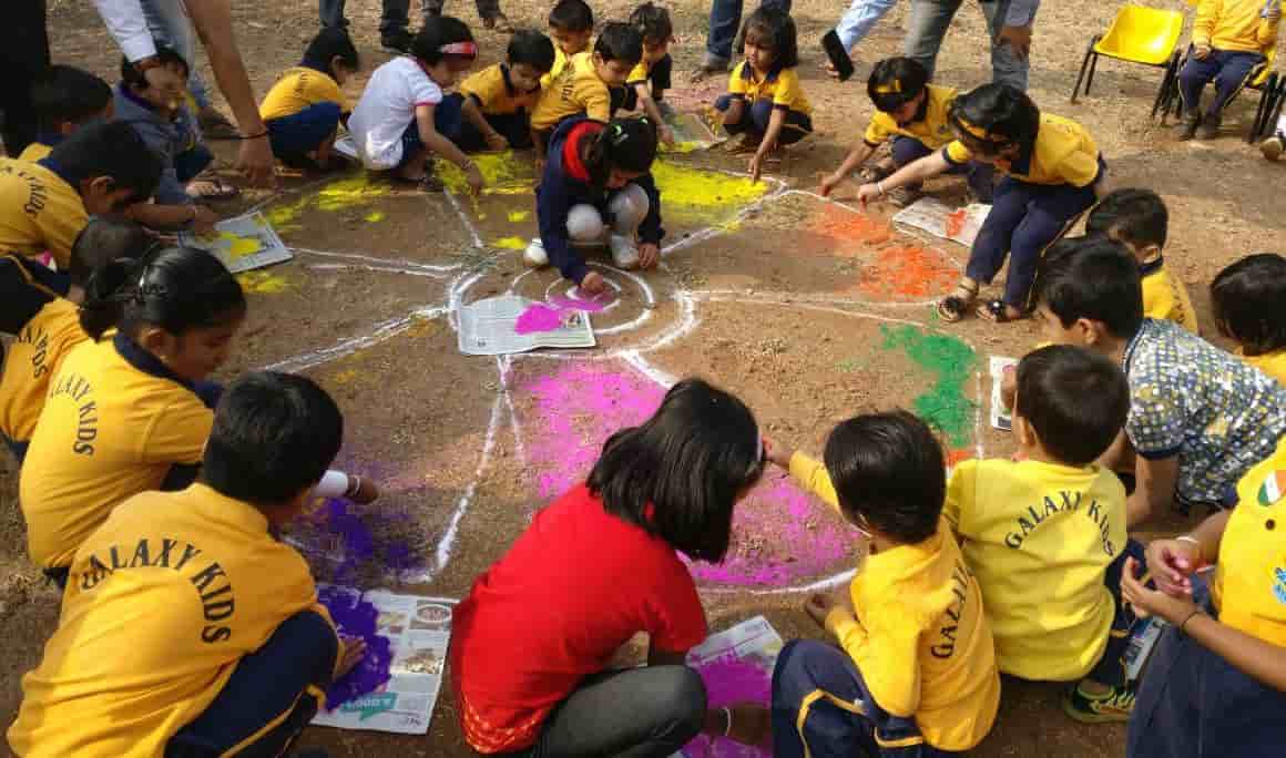 गॅलक्सी किड्स प्री. प्रायमरी स्कूलमध्ये प्रजासत्ताक दिन साजरा