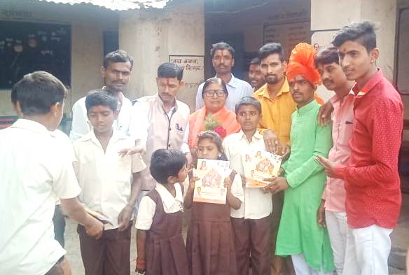 शिवशाही व्यापारी संघाच्या वतीने शहर व मराठवाड्यात प्रजासत्‍ताक दिन विधायक उपक्रमाने उत्‍साहात साजरा