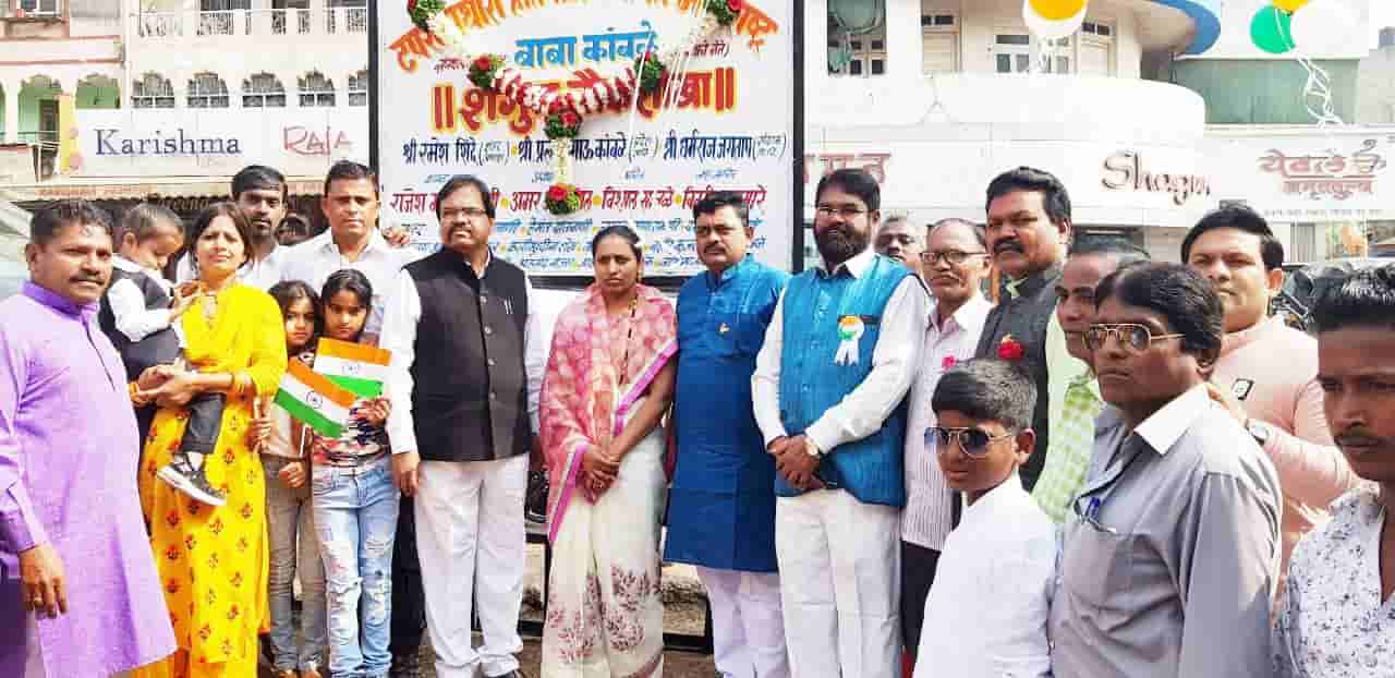 पिंपरीतील व्यापाऱ्यांनी पथारीधारकांना विरोध करू नये - बाबा कांबळे