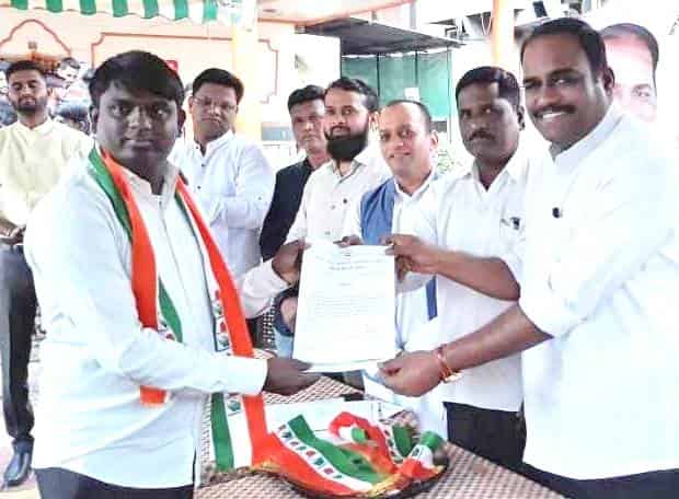 नगरसेवकांच्या अनधिकृत आठवडा बाजाराला प्रशासनाची मनमानीपणे परवानगी - सचिन साठे