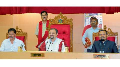 महापालिकेची सोमवार दि. ०४ रोजीची बेकायदेशीर सभा रद्द करा - भापकर 