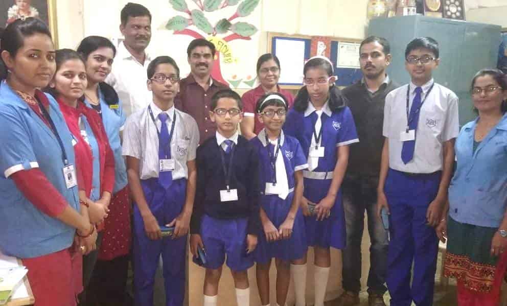 अल्पदृष्टीदोष असलेल्या विद्यार्थ्यांना मोफत चष्म्यांचे वाटप