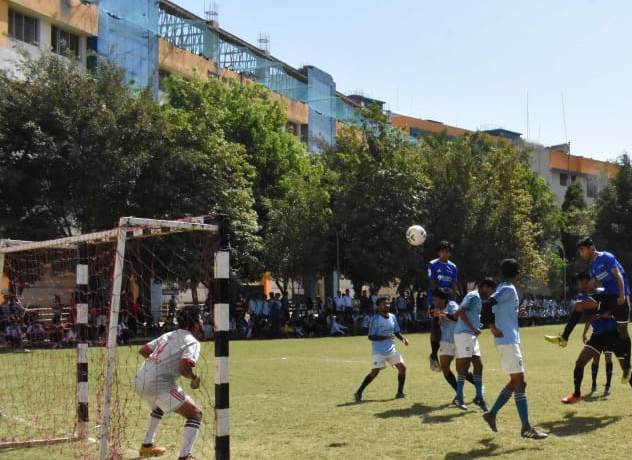 युवोत्सव फुटबॉल स्पर्धेत इंदिरा कॉलेजची विजयी सलामी