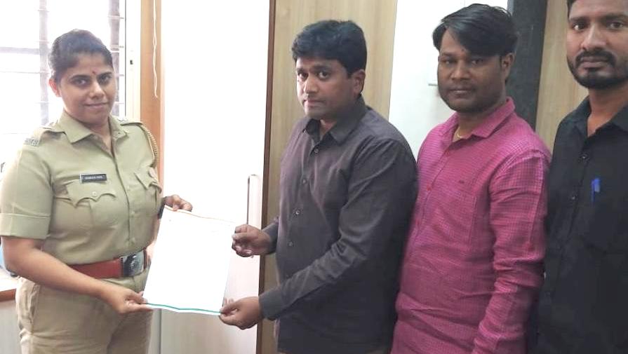 दिव्यांग आंदोलकांवर लाठीमार करणाऱ्या दोषींना निलंबित करावे - नरेंद्र बनसोडे