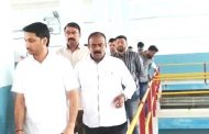 पार्थ पवारांनी राष्ट्रवादीच्या सत्ताकाळातील विकासकामांना दिली भेट