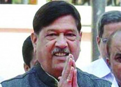 पुण्यातून गिरीष बापट यांना भाजपची उमेदवारी