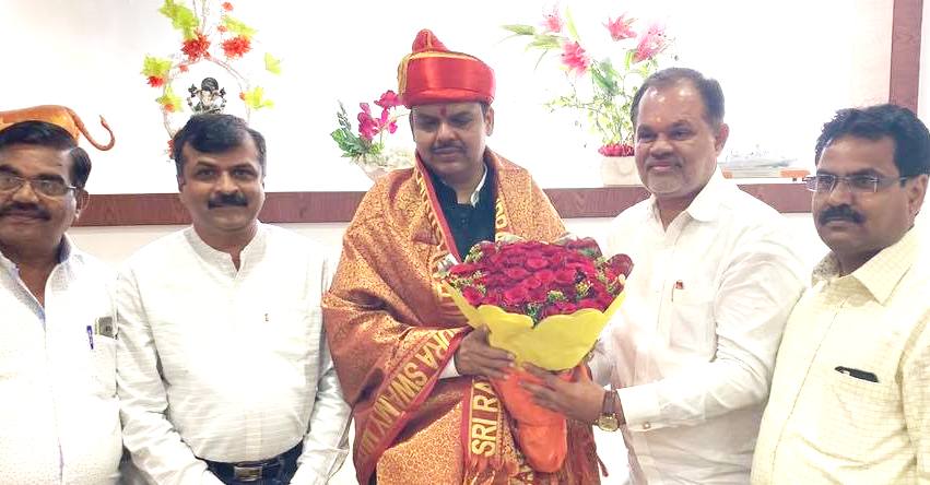 शहरहिताचे व पक्षाच्या संस्कृतीस शोभेल, असे काम करण्याची मडिगेरी यांची ग्वाही