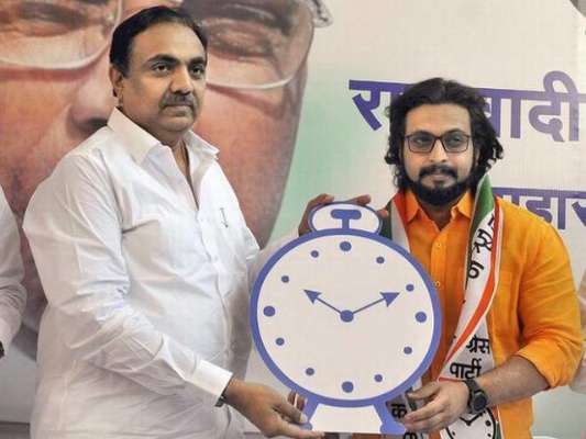 राष्ट्रवादीच्या २९ जणांच्या स्टार प्रचारकांच्या यादीत अमोल कोल्हेंचा समावेश