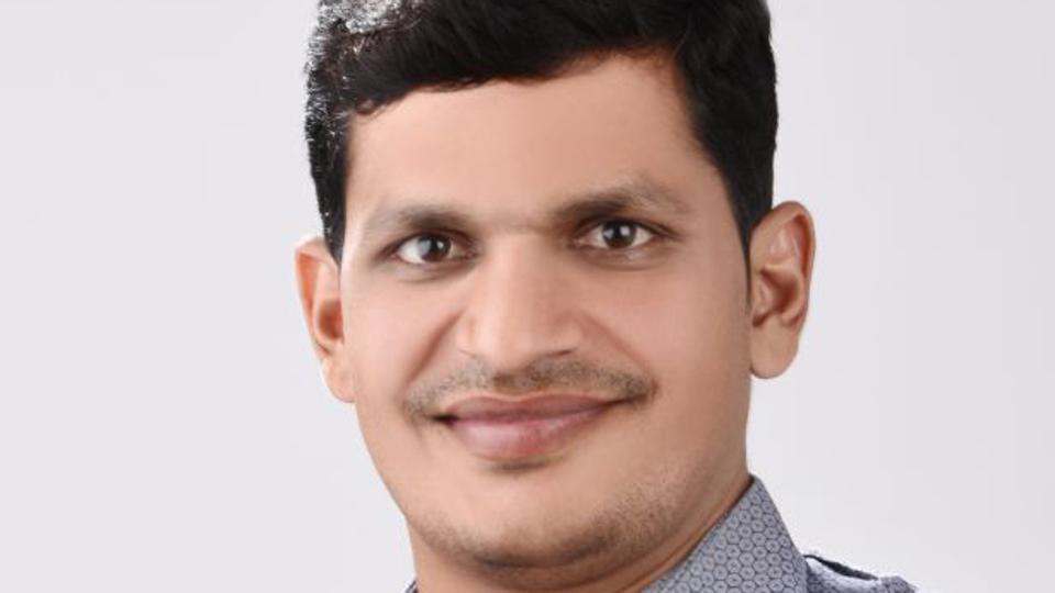 नगरसेवक तुषार कामठे यांच्या अडचणीत वाढ, जात दाखल्याची फेरतपासणी करण्याचे उच्च न्यायालयाचे आदेश