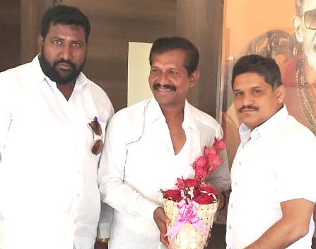 म्हाडाचे नवनियुक्त उपाध्यक्ष राहुल कलाटे यांचा शिवसेना व शिवशाही व्यापारीसंघाच्या वतीने सत्कार