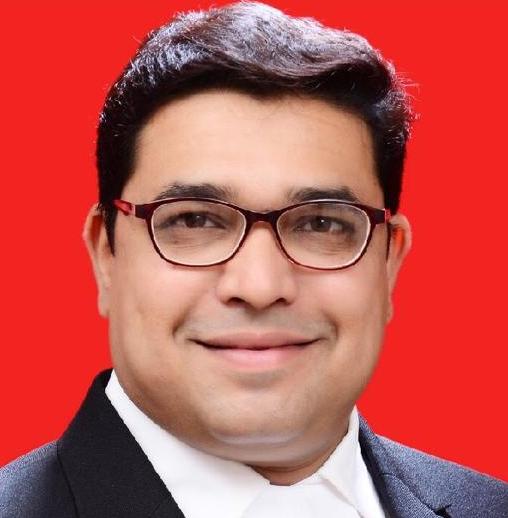 ॲड. राजेश किशोर पुणेकर यांची भारत सरकार नोटरी पदी नियुक्ती 