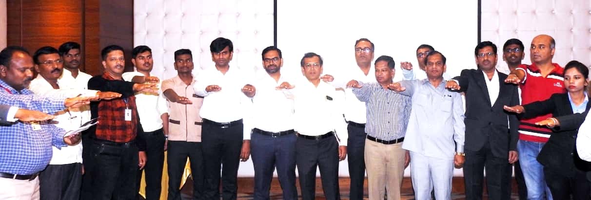 पिंपरी चिंचवड सनदी लेखापाल संघटनेच्या सभासदांनी निवडणुकीसाठी मतदान करण्याची घेतली शपथ 