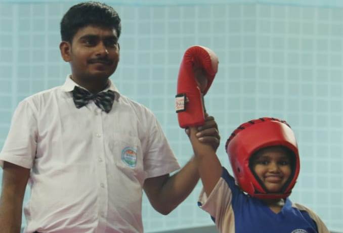 वाको इंडिया राष्ट्रीय किकबॉक्सिंग फेडरेशन कप स्पर्धेत शरयू म्हात्रे हीचे चौरंगी यश