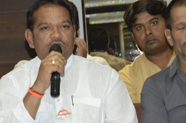 बारणे-जगताप मनोमिलन; महायुतीच्या संयुक्त बैठकीत ठरली पुढील प्रचाराची दिशा