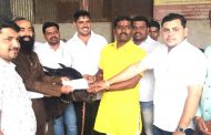 स्वि. नगरसेवक संतोष मोरे यांनी विधायक उपक्रमांनी केला वाढदिवस साजरा