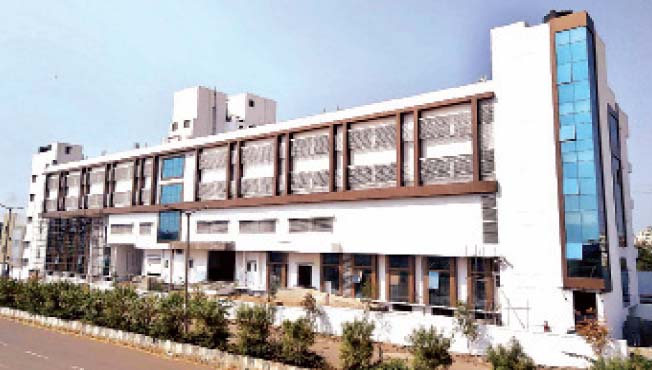 भोसरी रुग्णालयाच्या खासगीकरणाचा विषय पुनर्विचारार्थ महापालिका सभेसमोर होणार सादर - ॲड. सचिन गोडांबे