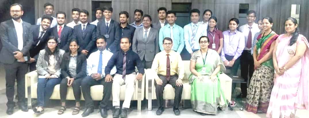 डॉ.डी.वाय.पाटील फार्मसी कॉलेजमध्ये रोजगार मेळावा