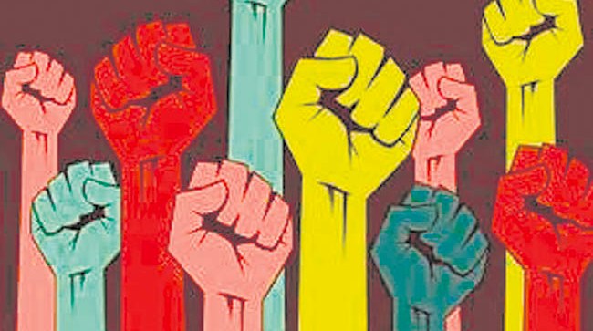 फोर्स मोटर्सच्या निवृत्त कामगारांचा 'मरते दम तक' लढा चालूच ठेवण्याचा निर्धार