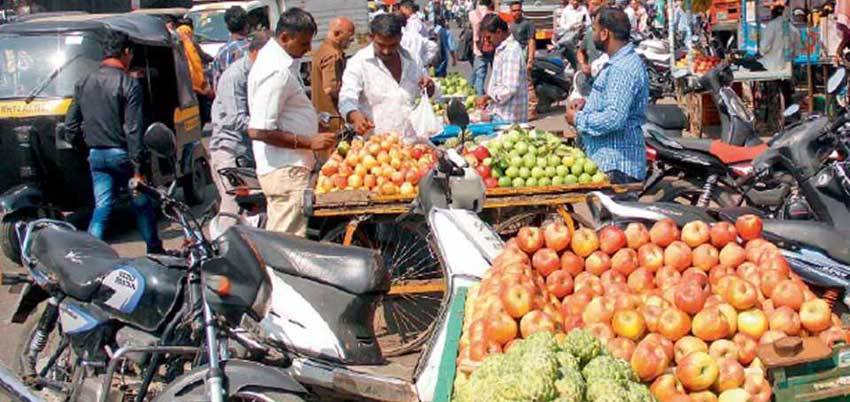 निगडी परिसर अतिक्रमणांच्या विळख्यात, प्रशासनाचे दुर्लक्ष