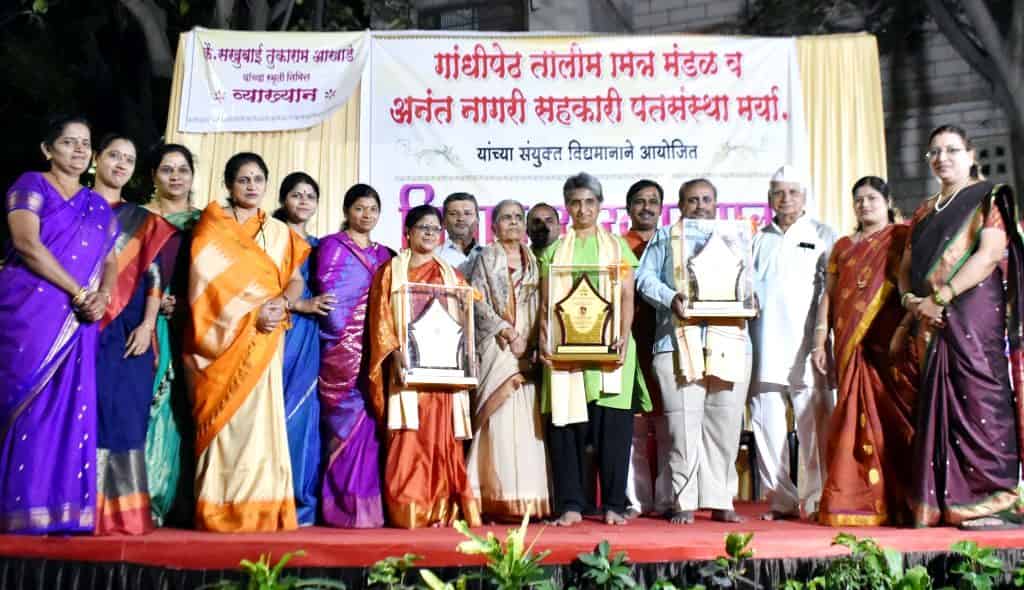 मंदोदरीच्या सात्विक सहवासाने रावणाला आत्मज्ञान झाले - गुरुदासी विजयालक्ष्मी शिरगांवकर