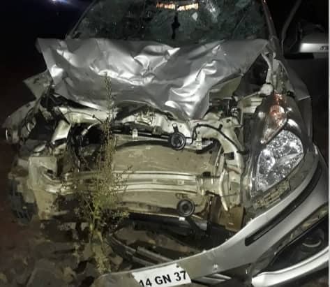 चाकण परिसरात भीषण अपघात; पाच जणांचा जागीच मृत्यू