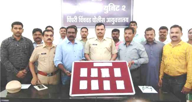 एक कोटी रुपयांचे सोने, हि-यांचे दागिने व रोख रकमेची चोरी करणारे तीन सराईत आरोपी जेरबंद