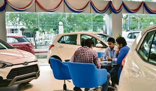 अक्षयतृतीयेच्या मुहूर्तावर पिंपरी-चिंचवड उपप्रादेशिक परिवहन कार्यालयास ८ कोटी २८ लाखांचा महसुल