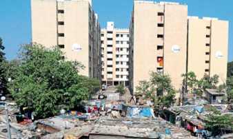 वेताळनगर झोपडपट्टी पुनर्वसन प्रकल्पातील लाभार्थ्यांना इमारतीचे ताबे