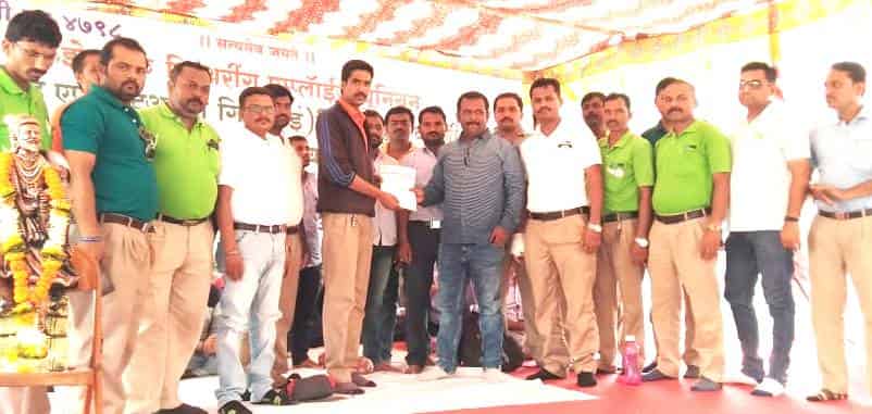 महाराष्ट्र मजदूर संघटनेचा रांजणगावस्थित झेड. एफ. स्टेयरिंग कंपनी कामगारांना भक्कम पाठींबा - इरफान सय्यद