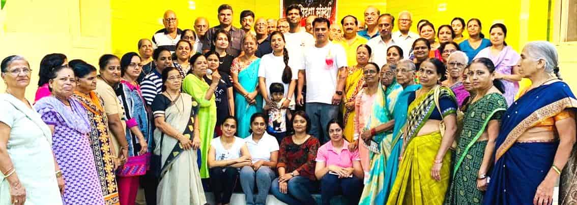 नियमित योगासनांनी आयुष्य सकारात्मकरित्या जगण्यासाठीचा नवा राजमार्ग सापडेल - शैलेश मोरे