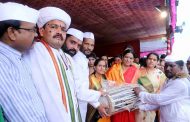 हरीनामाचा गजर व टाळ मृदुंगाच्या साथीत, संत तुकाराम महाराजांच्या पालखीचे शहरात आगमन