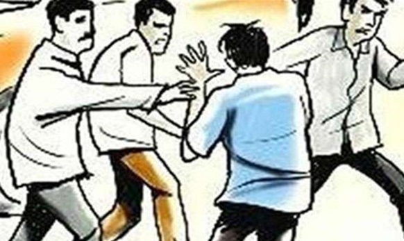 व्याजाच्या पैशांसाठी खासगी सावकाराने तरुणाचे अपहरण करून केली मारहाण