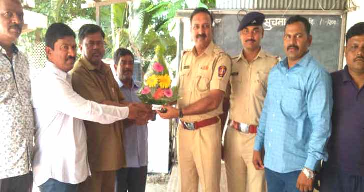 रिक्षा चालकाचा प्रामाणिकपणा, हरवलेले पैसे मूळ मालकाला केले परत