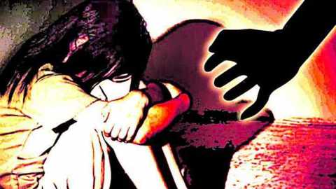 दिघीत अल्पवयीन मुलीवर बलात्कार