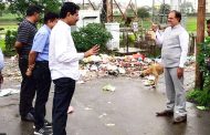 शहरातील कचरा समस्यांची मनपा पदाधिकारी व अधिकाऱ्यांची पाहणी