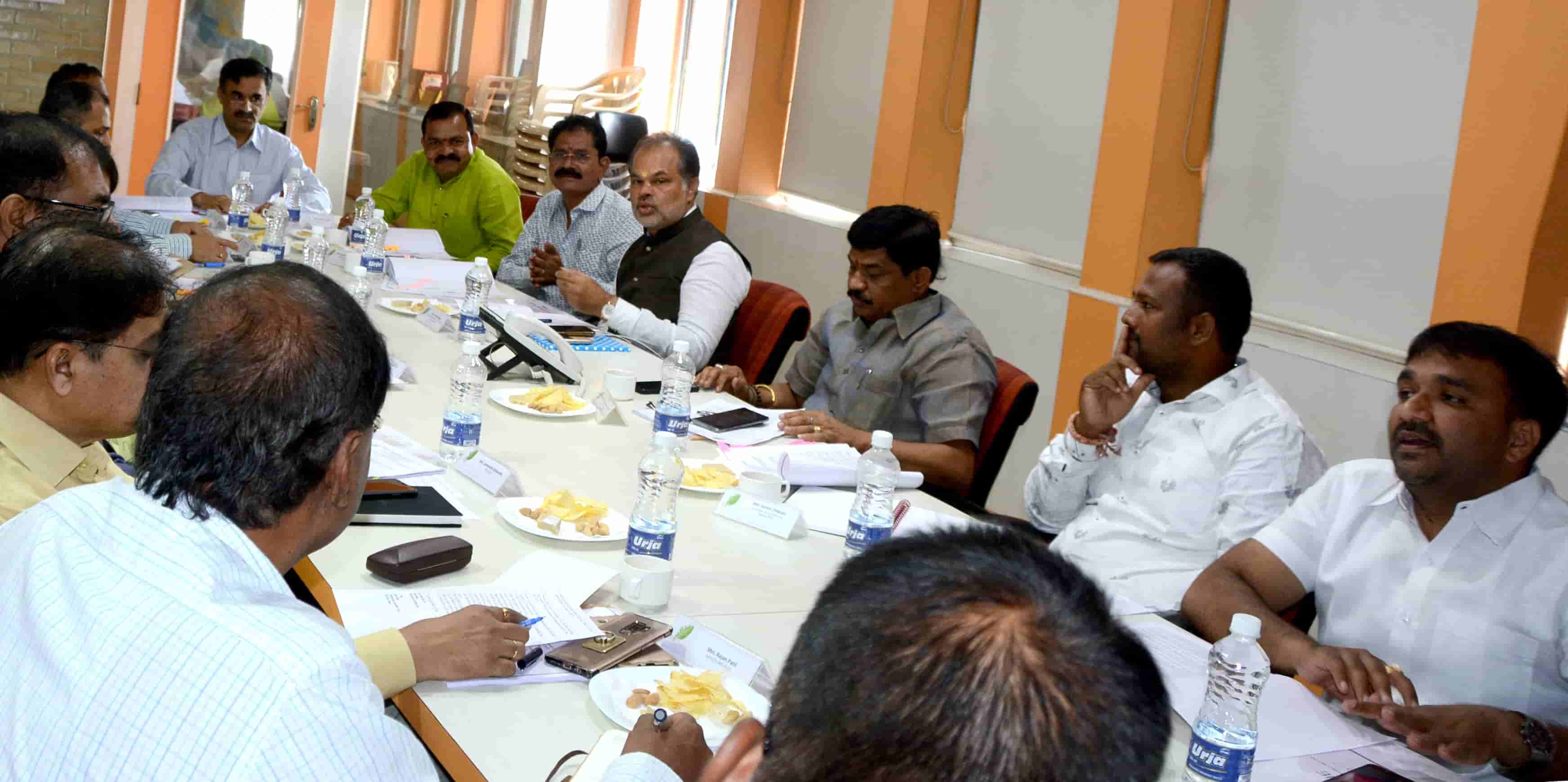 स्मार्ट सिटीअंतर्गत पिंपळे गुरवमध्ये 'व्हिलेज प्लाझा' तर पिंपळे सौदागरमध्ये क्रीडा संकूल