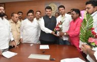 रिक्षाचालकांच्या मागण्यांची मुख्यमंत्र्यांनी घेतली दखल; आठ दिवसात कल्याणकारी मंडळाची स्थापना; बाबा कांबळे यांची माहिती